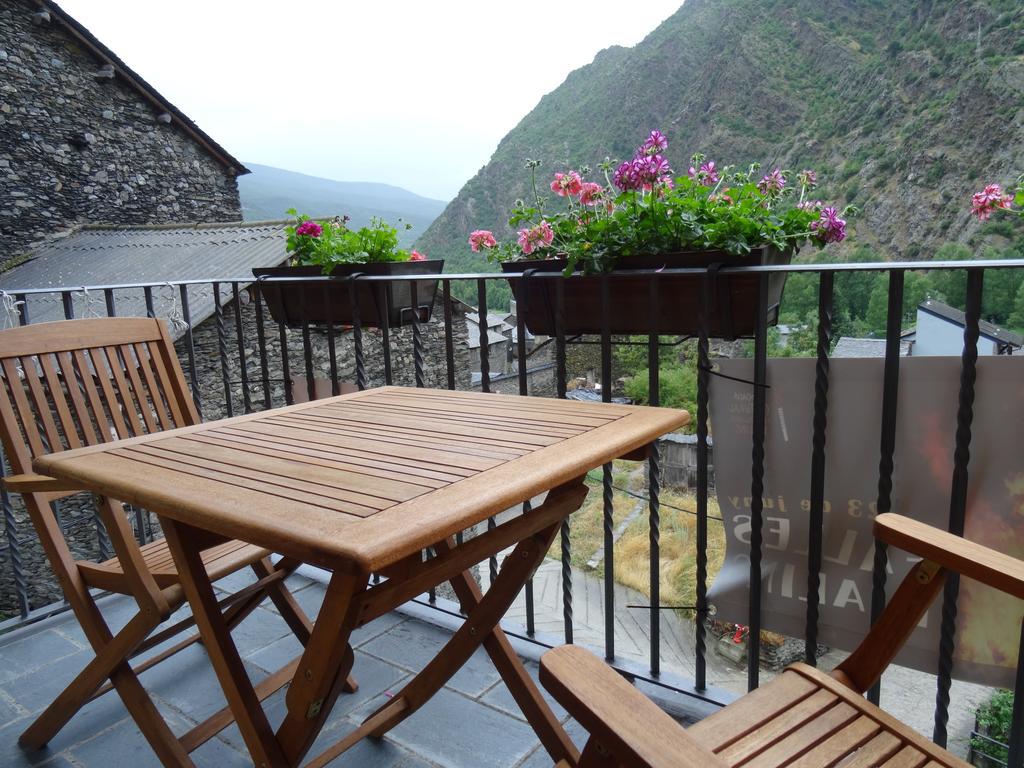 Apartaments La Canal Alins ภายนอก รูปภาพ