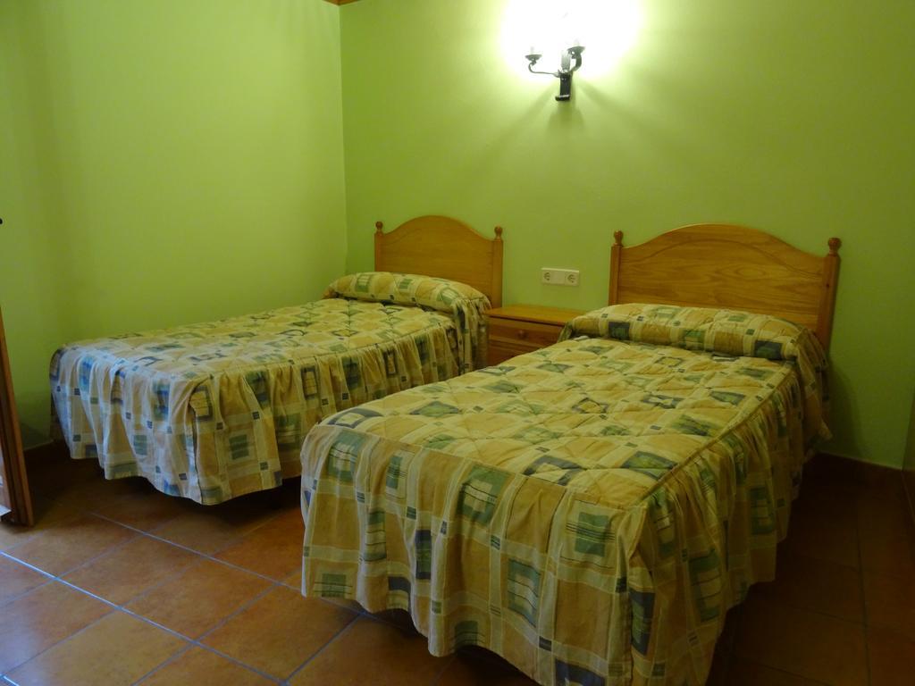 Apartaments La Canal Alins ภายนอก รูปภาพ